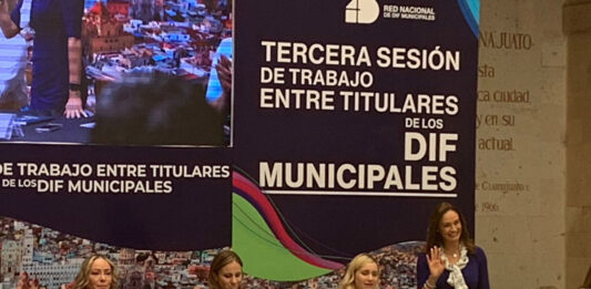 Liliana Ortiz agradeció al Gobierno del Estado y al Sistema Estatal DIF por el apoyo brindado al SMDIF Puebla.