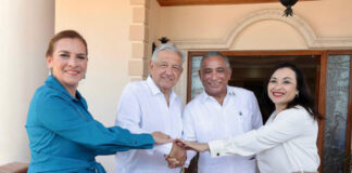 México suspende aranceles de alimentos con Belice México suspenderá los aranceles con Belice para sus exportaciones de productos agrícolas, carne de res y otros alimentos básicos.