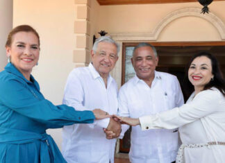 México suspende aranceles de alimentos con Belice México suspenderá los aranceles con Belice para sus exportaciones de productos agrícolas, carne de res y otros alimentos básicos.