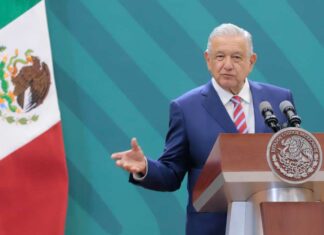 AMLO ofrece respaldo a Puebla con presupuesto para obras Puebla