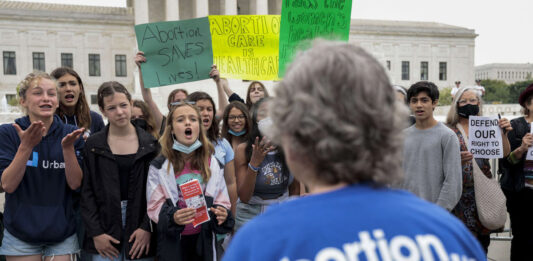 El Senado de Estados Unidos votará una legislación para codificar en la ley federal el derecho de una mujer al aborto.