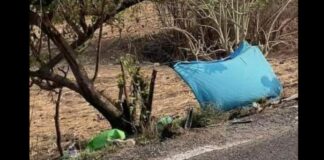 Vuelca vehículo en Tepexco; reportan 4 muertos y 5 heridos