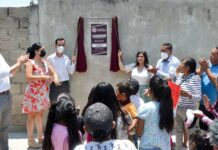 Norma Layón entrega pavimentación en San Lucas Atoyatenco