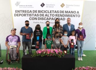 Entregan SEDIF y Salud bicicletas a deportistas de alto rendimiento con discapacidad