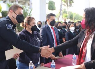 SSC San Pedro imparte talleres de intervención en crisis a maestros