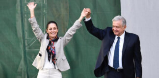 AMLO respalda a Sheinbaum: “no debe de haber tapados”, insiste AMLO estimó que las descalificaciones contra el trabajo de Sheinbum continuarán pues es natural ante la sucesión presidencial.