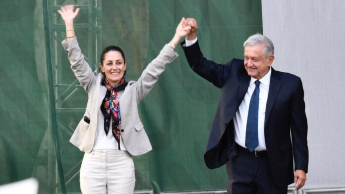 amlo AMLO estimó que las descalificaciones contra el trabajo de Sheinbum continuarán pues es natural ante la sucesión presidencial.