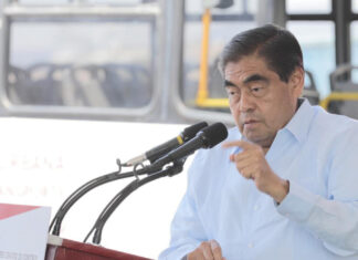 Barbosa reanudará “Martes Ciudadanos” en Casa Aguayo próximo 17 de mayo Barbosa resaltó que él comenzará la atención directa a los ciudadanos a partir de las 10:00 de la mañana en Casa Aguayo.