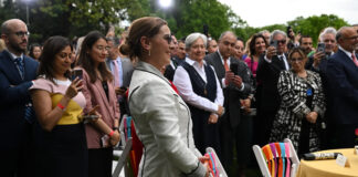 Así fue la visita de Beatriz Gutiérrez Müller a la Casa Blanca Beatriz Gutiérrez Müller agradeció a Jill Biden por el recibimiento y aseguró que fue todo un honor participar en las celebración. Foto: AFP