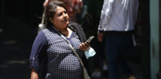 Nadie puede impedir entrada a sitios sin cubrebocas, señala Barbosa Quien “quiera imponer” el uso de cubrebocas está violando la Ley, aseguró el gobernador Miguel Barbosa Huerta.