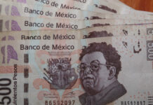 Sujeto robó cuotas escolares y abrió un bar, acusan padres Colegio de Puebla