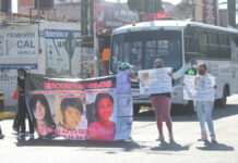 Familiares de desaparecidos bloquean 11 Sur y Las Torres Desaparecidos