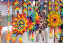 Egresados de CECADE del SEDIF venden sus productos en Feria de Puebla Hasta este lunes estarán presentes los egresados provenientes de Xicotepec de Juárez, Chietla, Zautla y Xiutetelco.