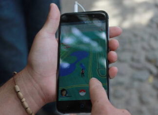 Matan durante asalto a entrenador Pokémon en centro de Puebla El entrenador Pokémon -identificado como Edgar Paredes Tello, de 29 años de edad- acudió a la ciudad de Puebla para participar en un evento.