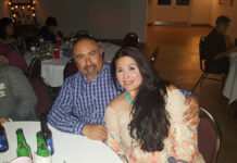 Esposo de maestra asesinada en tiroteo muere de un infarto esposo