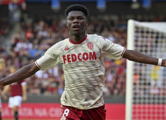 Fichaje de Tchouameni al Real Madrid se retrasa por impuestos Varias fuentes siguen confiando en que los dos clubes lograrán arreglar sus diferencias para concretar el fichaje de Tchouameni.