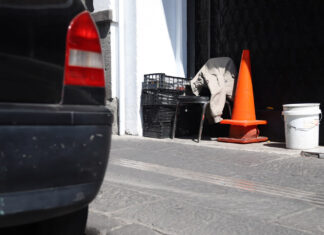 Franeleros no regresarán al Centro de Puebla, afirma alcalde Dijo que los franeleros pueden conseguir uno de los créditos anunciados por el ayuntamiento o capacitación laboral.