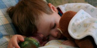 OMS reporta más de 700 casos de hepatitis aguda infantil hepatitis