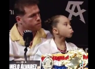 ¡Lo trae en la sangre! Hija del Canelo defendió así a su padre Rápidamente atrapó reflectores cuando mostró la lengua al campeón semipesado de la AMB, quien no se dio cuenta de lo ocurrido.