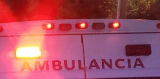 Hombre salta de hotel por incendio; sufre herida grave Hotel