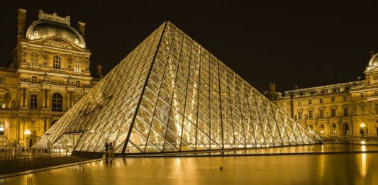 Louvre