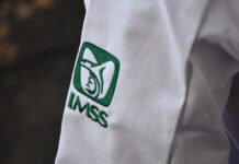 Llegada de médicos cubanos ahondará crisis en sector salud En México se gradúan de 12 a 13 mil médicos, de los cuales, el 70% termina con un buen trabajo en hospitales públicos o privados.