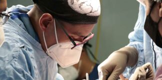 Realiza ISSSTEP cirugía compleja en paciente de 77 años paciente