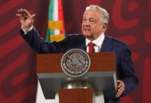 Ningún rico de México ha perdido dinero en México, asegura AMLO