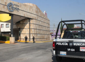 Supuesto policía viola a su novia en motel de Puebla; sigue libre
