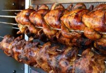 Precio de pollo rostizado sube casi 40% por guerra en Ucrania El incremento al precio del pollo rostizado fue absorbido en un principio por los propios empresarios para seguir siendo una opción.