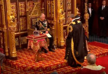 Príncipe Carlos sustituye a Isabel II en apertura de Parlamento Isabel II Príncipe Carlos