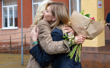 Jill Biden, primera dama de EU, visita refugiados en Ucrania Biden Ucrania primera dama