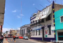 Vientos derriban domo en Centro de Puebla; reportan saldo blanco Los fuertes vientos derribaron un domo ubicado en la Avenida Reforma y 15 Norte, en el Centro Histórico de Puebla.