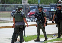 Violencia por uso de armas deja un tiroteo a la semana en EU: analista Casos de violencia como el de ayer en Texas volverán a suceder sin duda alguna ante el problema que enfrenta Estados Unidos.