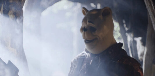 Aunque Winnie Pooh asesino será la figura central, Piglet (Puerquito en Latinoamérica) también se encuentra entre los personajes.