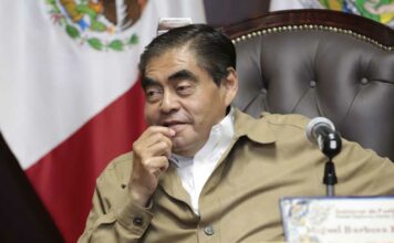 “Le robaron el partido al Puebla”, dice Barbosa Yunque