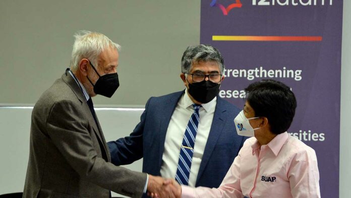 FIRMA-buap BUAP Lilia Cedillo