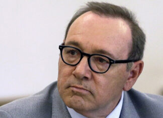 Kevin Spacey comparecerá este jueves ante tribunal de Londres Kevin