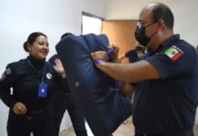 Mujeres reciben taller de defensa personal el San Pedro Mujeres