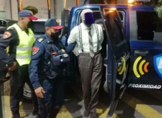 Sujeto balea a su esposa en restaurante de CDMX Sujeto
