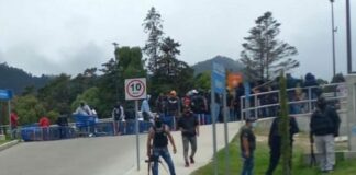 Hombres armados toman el control de San Cristóbal de las Casas