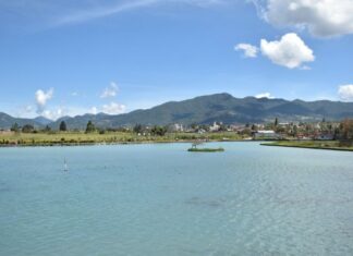 Evaluarán traslado de “barquitos” saneadores a laguna de Chignahuapan