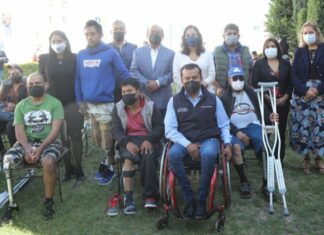 Entregan prótesis a personas con discapacidad en San Andrés Cholula