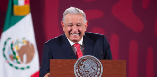 AMLO propone ayudar a CFE para mantener precios de la luz AMLO