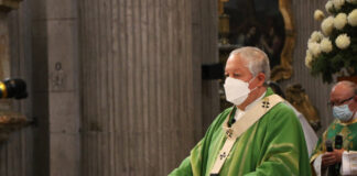 Dedica arzobispo la misa dominical a Daniel Picazo arzobispo