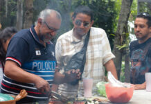 En Casa Puebla, SEDIF festeja a papás casa