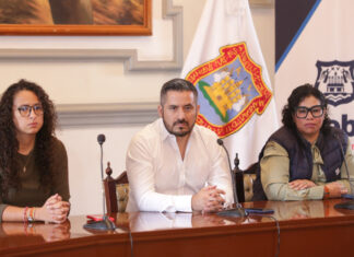 Claudistas están detrás de protestas contra parquímetros: Comuna detrás