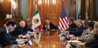 Exportar energía a EU, propone AMLO en cumbre climática energía