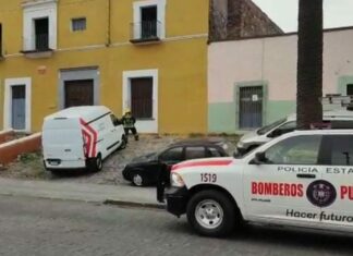 Mueren 2 albañiles tras el derrumbe de una barda en El Alto