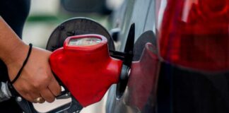 Precio de gasolina en EU alcanza récord histórico gasolina